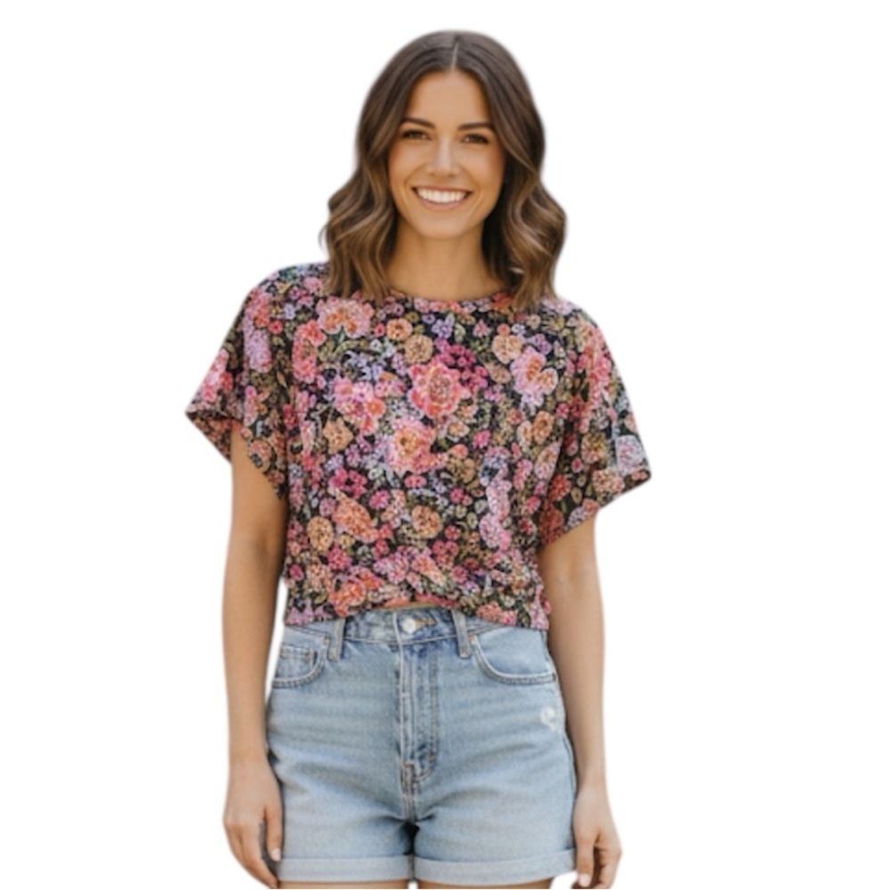 Cynthia Steffe women’s Floral Short Sleeve Top size medium
